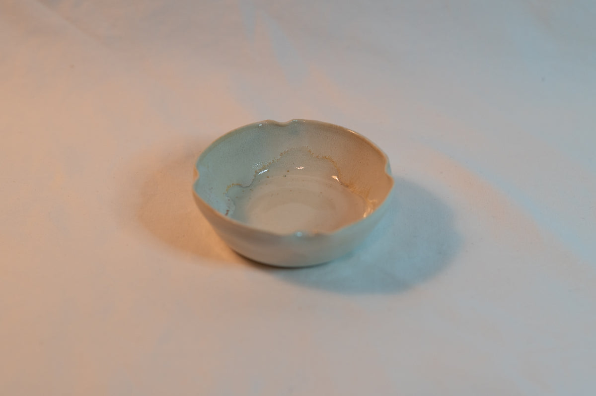 petal sauce dish