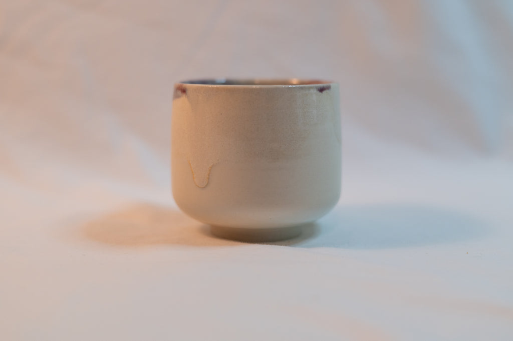 blue rim tea cup