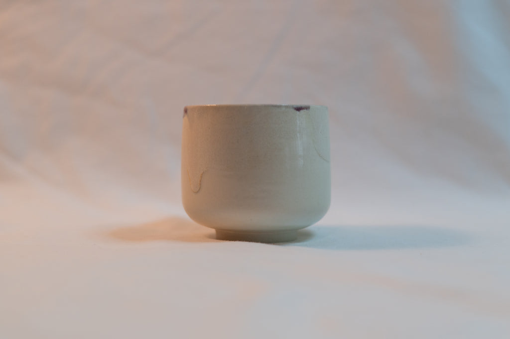 blue rim tea cup